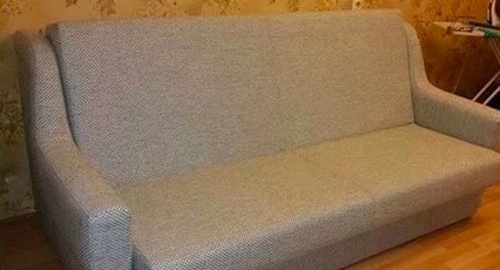 Перетяжка дивана. Лиговский проспект